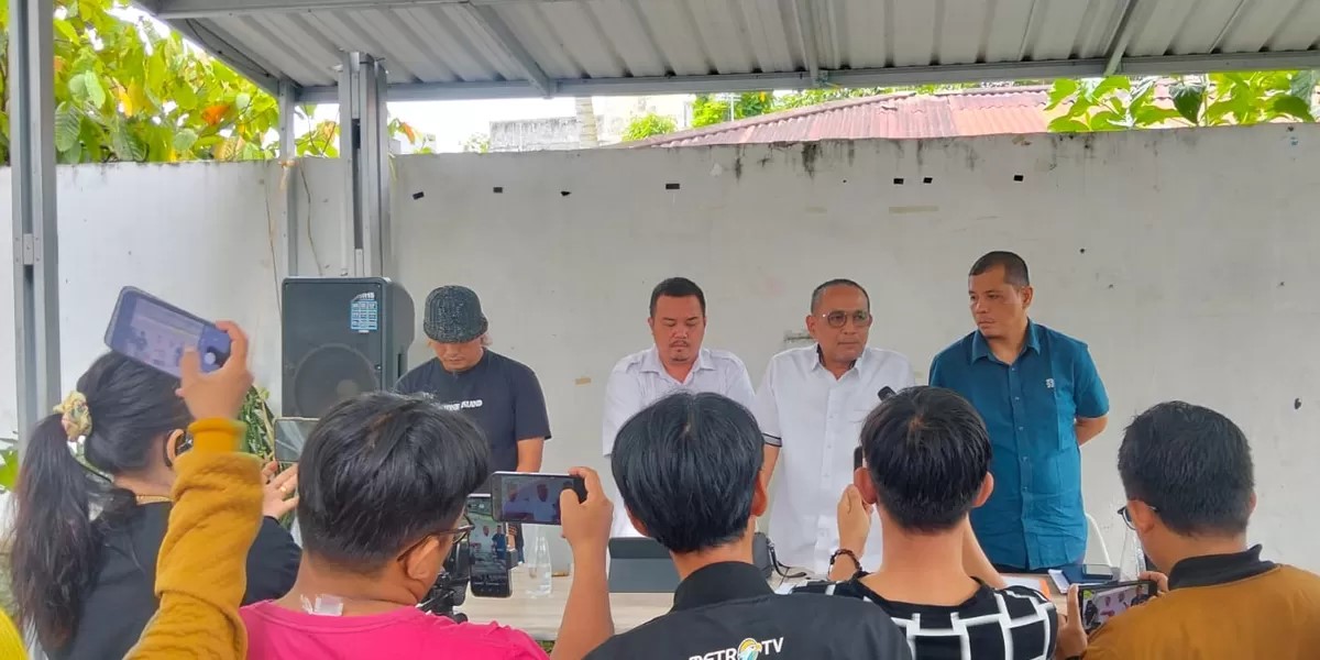 “Gara-Gara Tanggal Lahir Sama 26 Juli, Andrew Sihite Anggap NasDem Rumah Sendiri: ‘Saya Gak Rela Rumah Saya Kotor!'”