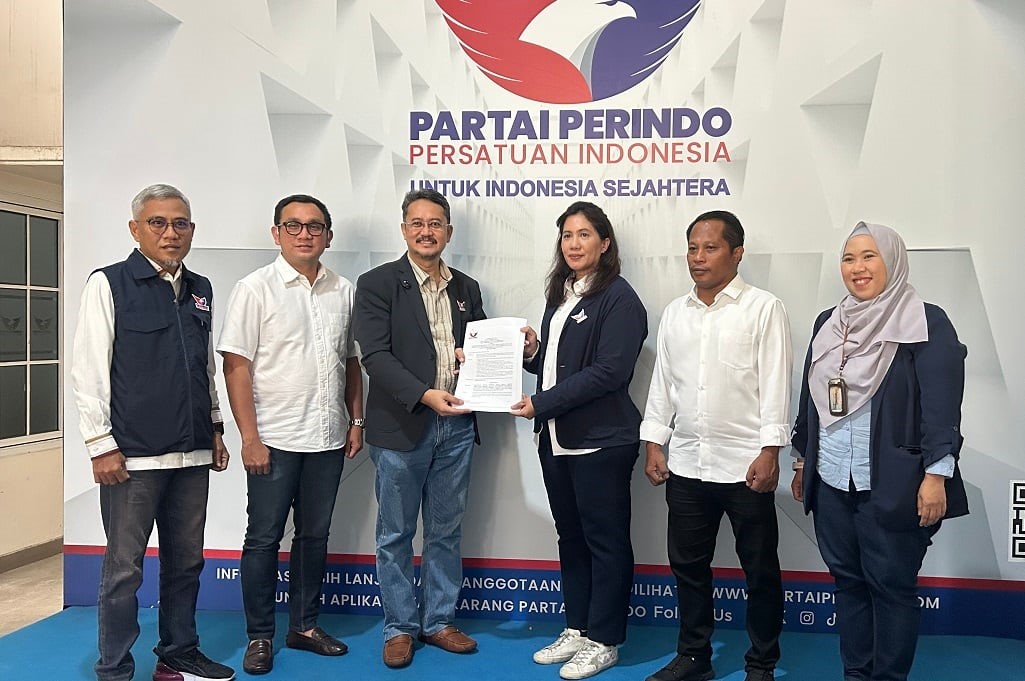 Sinergi untuk Jambi Maju: Ketua KONI Kota Jambi Antoni Gumay Beri Apresiasi Atas Kepemimpinan Baru Christina Glorya Purba di DPW Perindo Provinsi Jambi